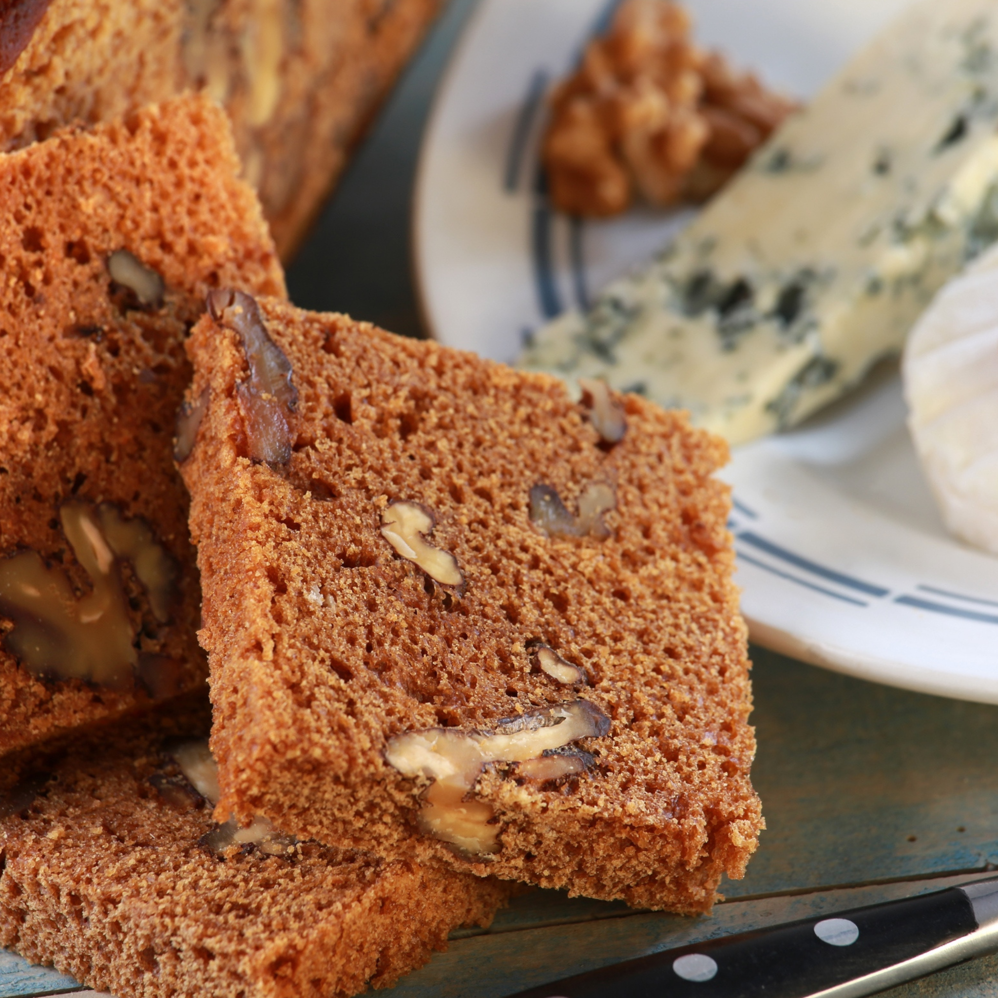 Tranche pain d'épices noix